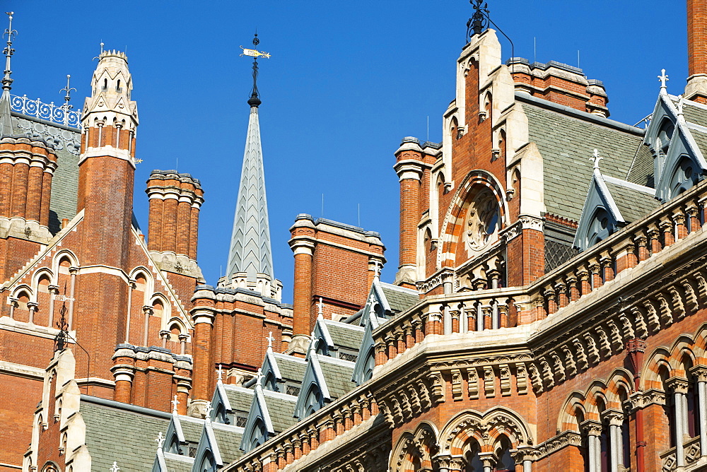 St. Pancras station, Euston Road, London, England, United Kingdom, Europe