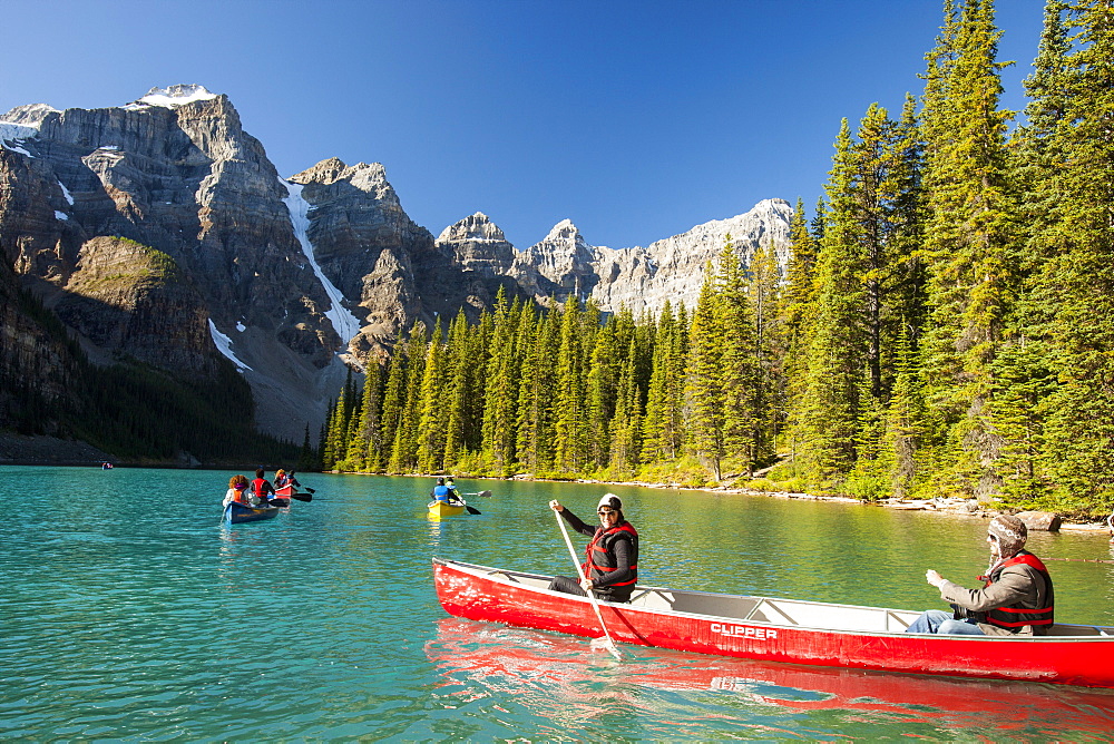 Moraine Lake, Banff National Park, UNESCO World Heritage Site, Alberta, Canadian Rockies, Canada, North America