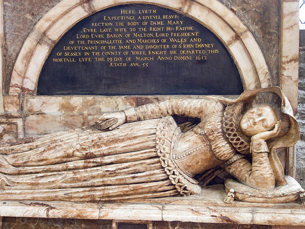 The sarcophagus of Dame Mary Evre in St. Laurences church in Ludlow, Shropshire, England, United Kingdom, Europe