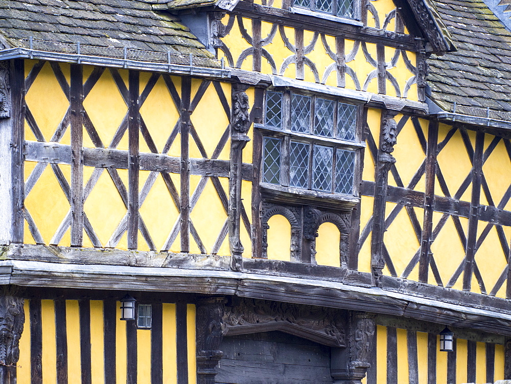 The gate house at Stokesay Castle, a fortified manor house built in the late 13th century in Stokesay, near Craven Arms, Shropshire, England, United Kingdom, Europe