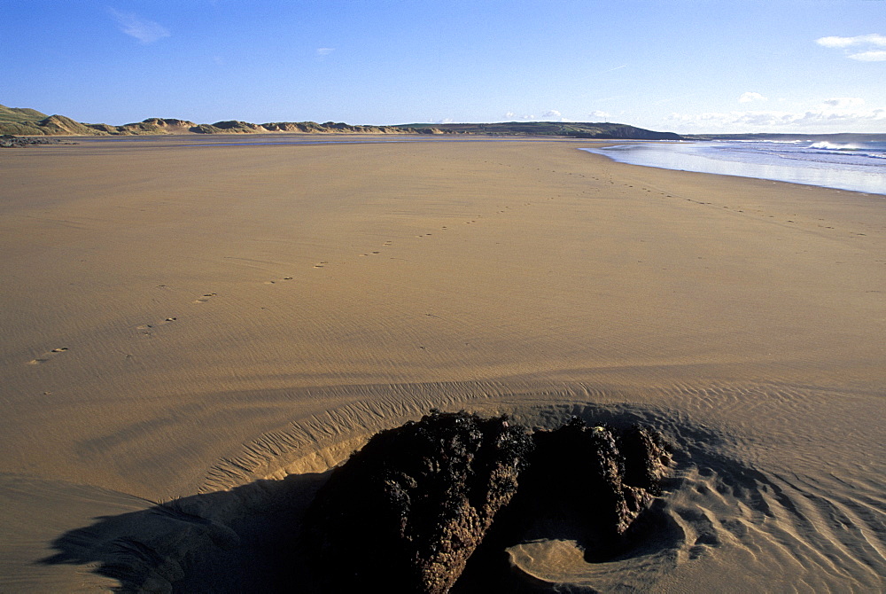 Low tide, Beach, Freshwater West, Pembrokeshire Coast, West Wales