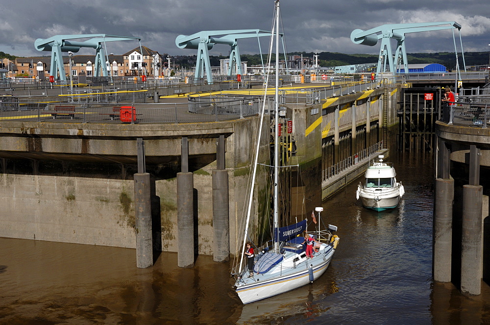 Cardiff Bay Barrage, Cardiff, Wales, UK, Europe