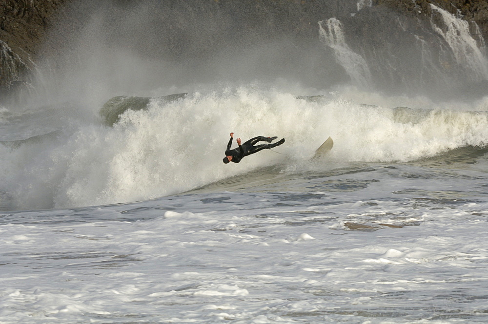 Surfing, Broad Haven South, Pembrokeshire, Wales, UK, Europe