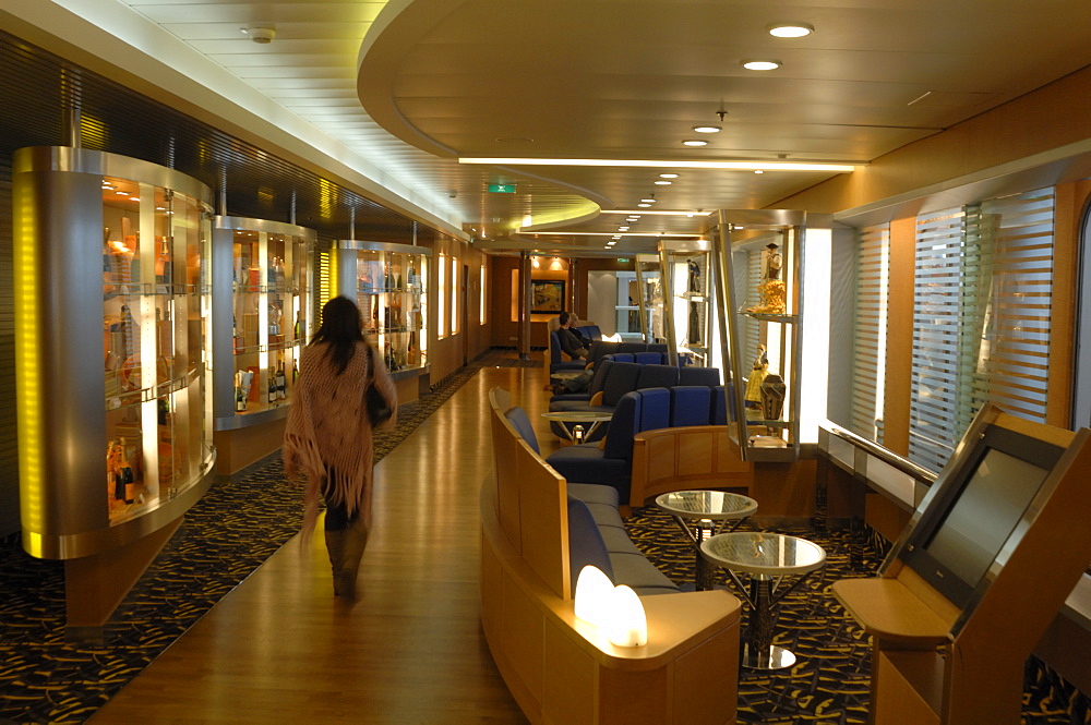 Lounge area, Pont Aven ferry, Brittany Ferries, Plymouth to Roscoff crossing, Atlantic Ocean        (rr)