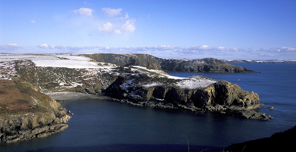 Solva in winter, Pembrokeshire, Wales, UK, Europe     (rr)