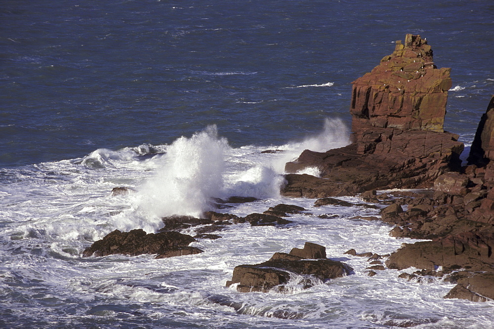 Tower Point near Marloes, Wales, UK.   (rr)