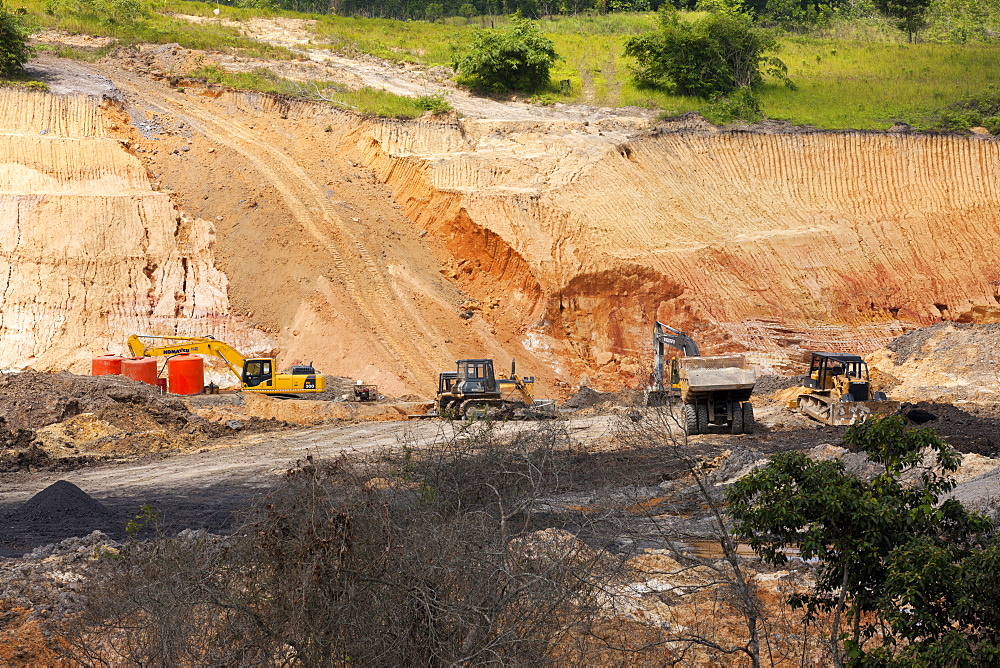 Lignite surface mine. Balikpapan Bay, East Kalimantan, Borneo, Indonesia, Southeast Asia, Asia