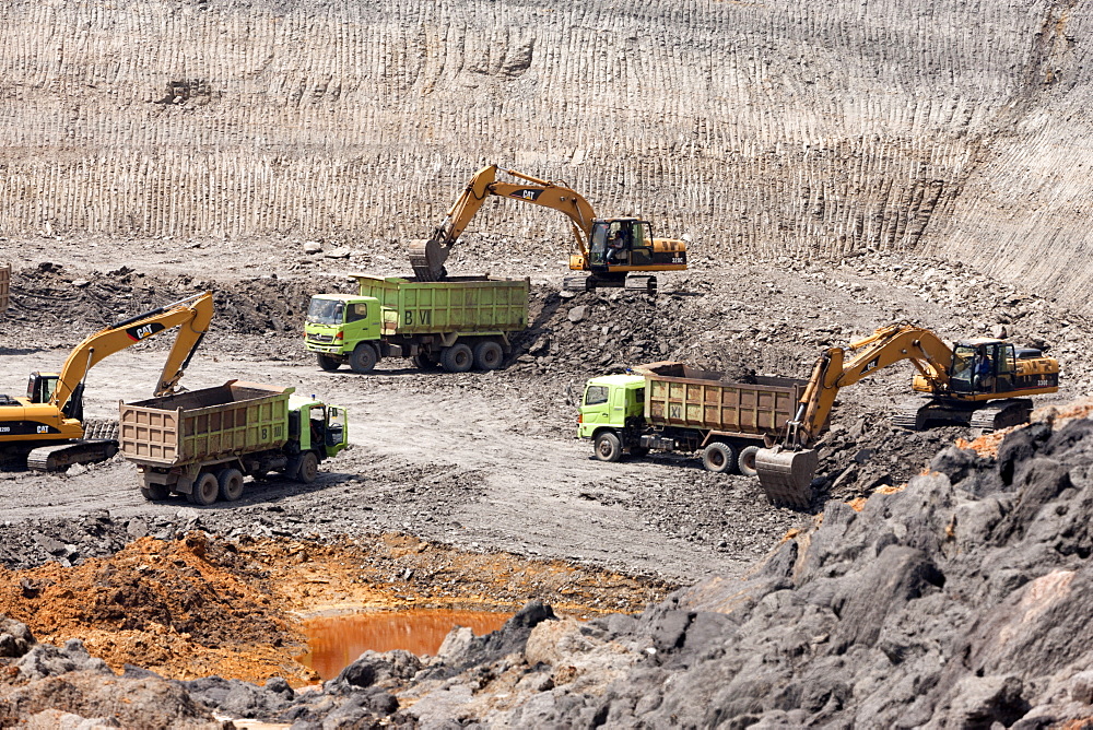 Lignite surface mine. Balikpapan Bay, East Kalimantan, Borneo. Indonesia, Southeast Asia, Asia