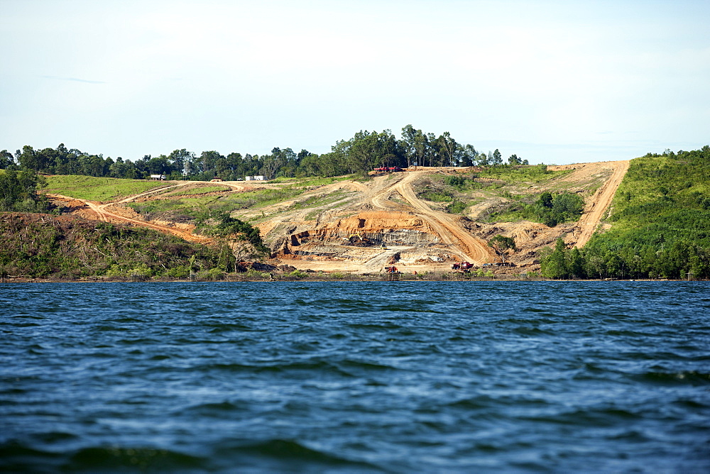 Mangrove and forest destruction, Balikpapan Bay, East Kalimantan, Borneo, Indonesia, Southeast Asia, Asia