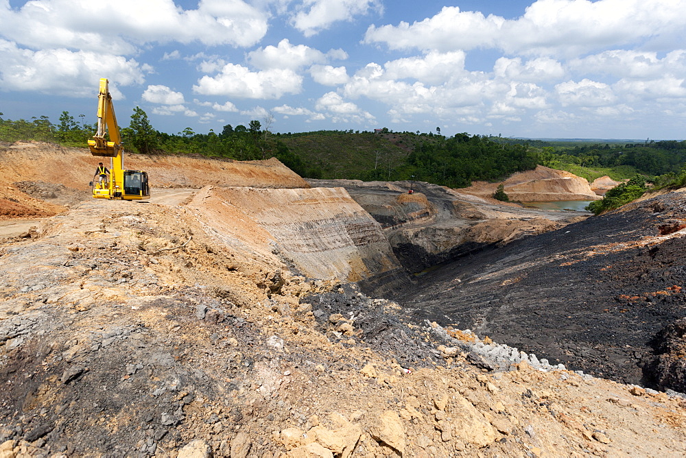 Lignite surface mine. Balikpapan Bay, East Kalimantan, Borneo, Indonesia, Southeast Asia, Asia