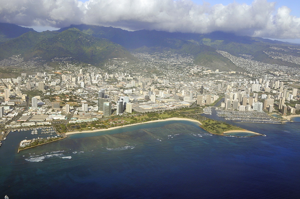 Aerial view of Ala Moana Beach Park, Honolulu, Oahu, Hawaii, United States of America, Pacific