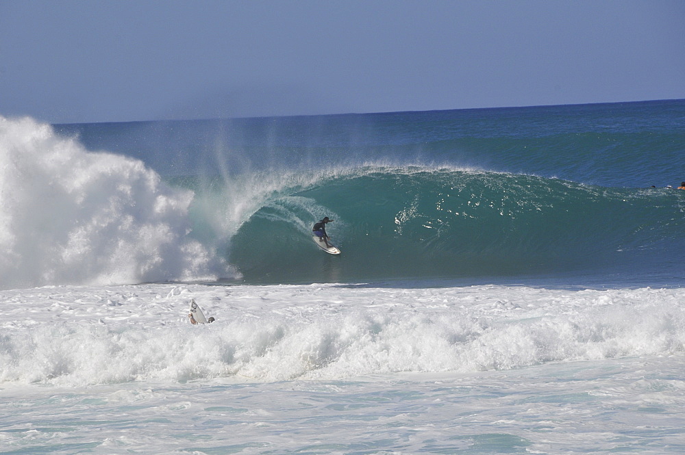 Surfer riding famous barrel waves, Oahu, Hawaii, United States of America, Pacific