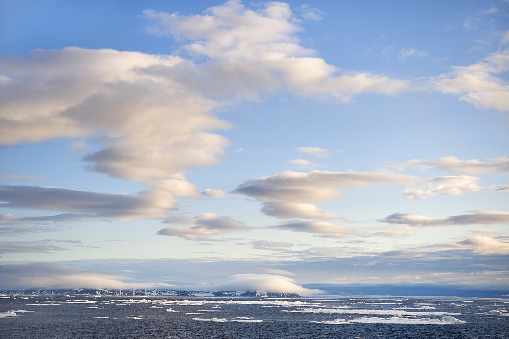 Parryoya Island, The Seven Islands, Arctic Circle, Most Northern Land Mass. Longyearbyen, Svalbard, Norway