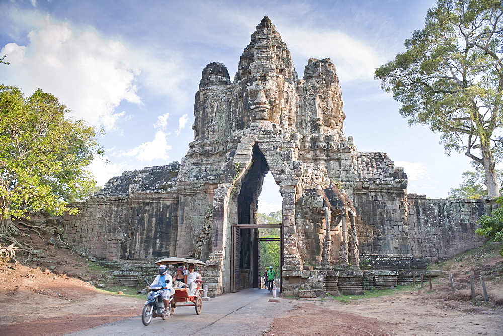 North Gate, Angkor Thom, Angkor, UNESCO World Heritage Site, Siem Reap, Cambodia, Indochina, Southeast Asia, Asia 