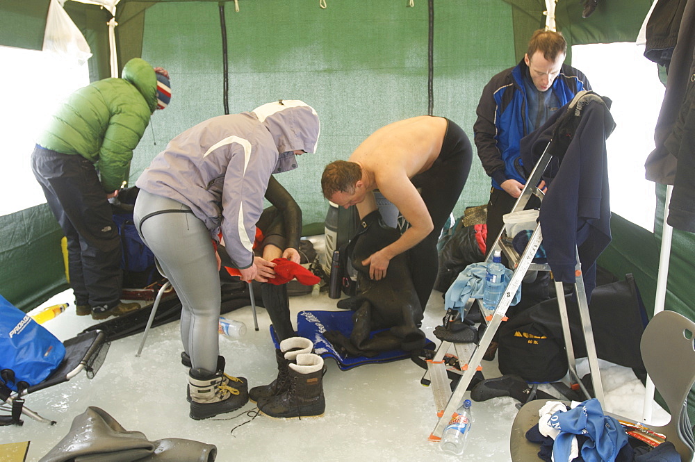 Changing tent of Ice Competition. Oslo Ice challenge 2009. . Oslo, Norway