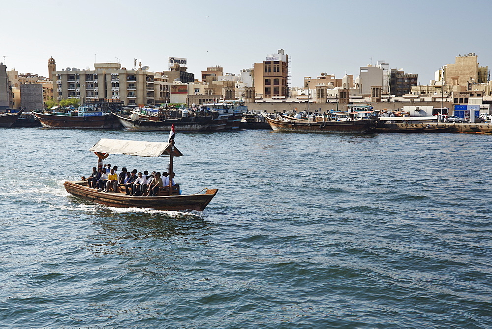 Abra (ferry boat), Dubai Creek, Dubai, United Arab Emirates, Middle East