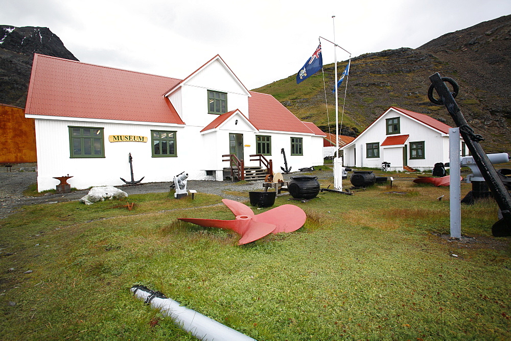 The new whaling museum and abandoned machinery at the Grytviken whaling station