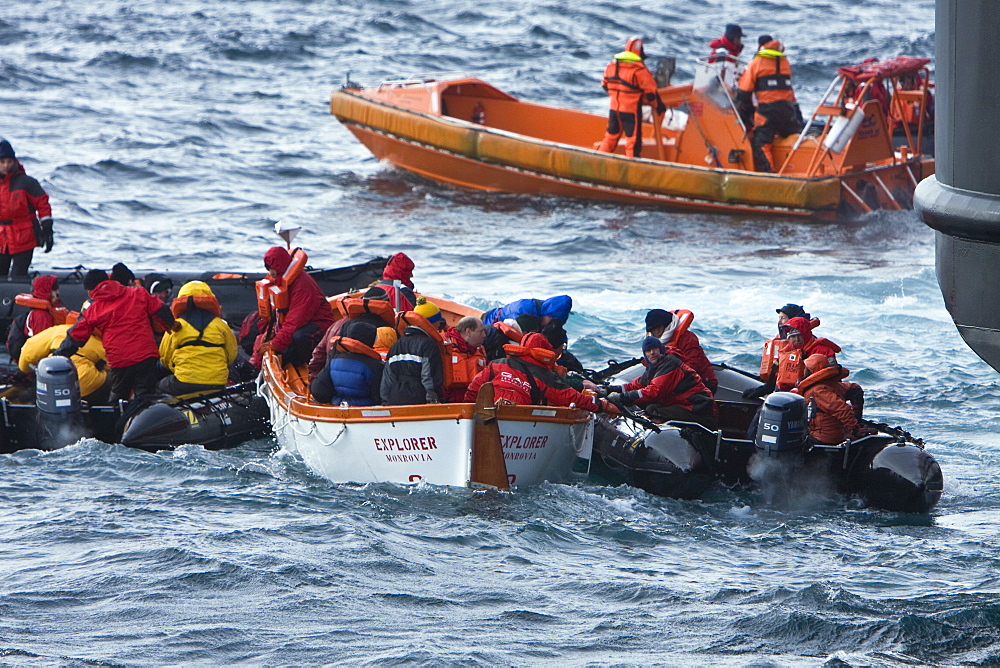 Images of the rescue of 154 people from the sinking expedition ship Explorer in Antarctica