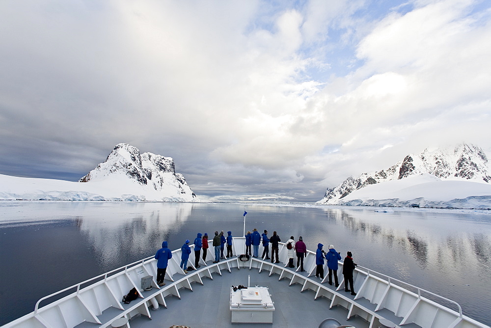 Guests from the Lindblad Expedition ship National Geographic Explorer, Antarctica