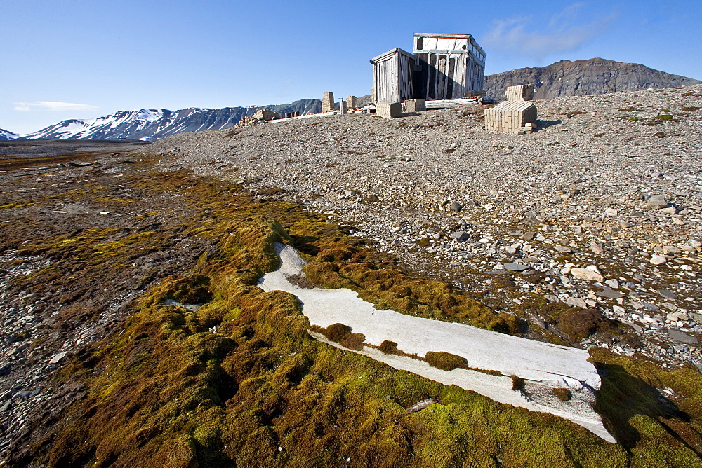 A view of the abandoned bowhead whaling station with bones strewn about in Hornsund (Horn Sound) on the southwestern side of Spitsbergen Island in the Svalbard Archipelago, Barents Sea, Norway.