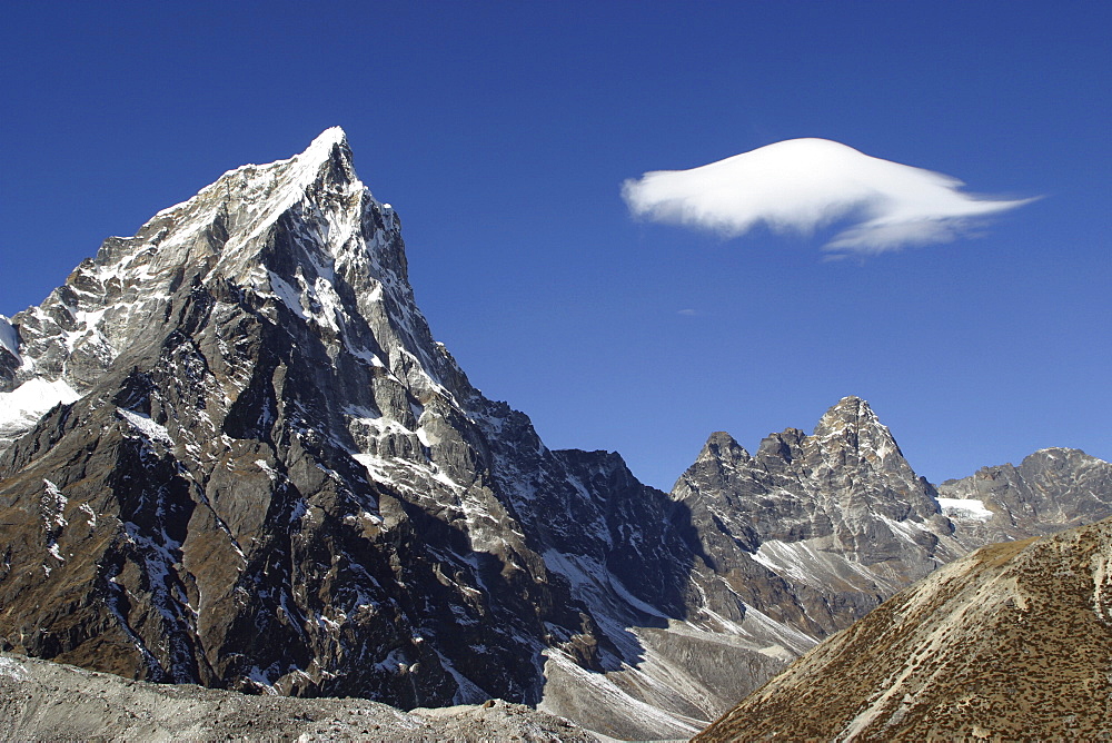 Mountains of Nepal, from Everest Trail. Nepal