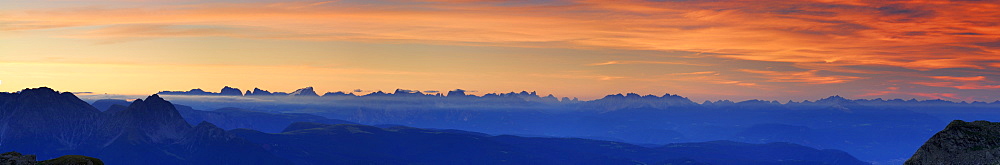 panorama Dolomites with Iffinger Spitze, Piz Boe, Langkofel, Plattkofel, Marmolada, Kesselkogel, Rosengartenspitze, Palagruppe, Latemar, Monte Agnello and Lagorai, Spronser Joch, Texelgruppe range, South Tyrol, Italy