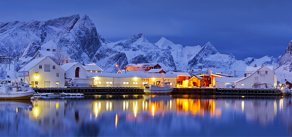 Hamnoy in the evening light, reflection in the water, Reine, Moskenesoya, Lofoten, Nordland, Norway