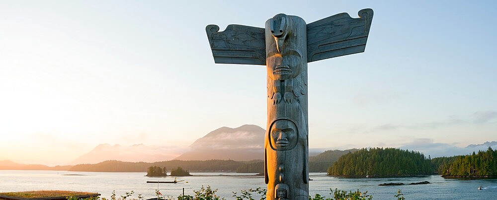 Totem Pole at Anchor Park, Tofino, Saanich, British Columbia, Canada, North America