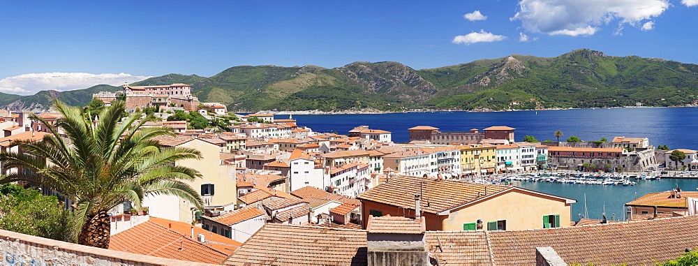 Old town, Fort Stella Fortress and harbour, Portoferraio, Island of Elba, Livorno Province, Tuscany, Italy, Europe