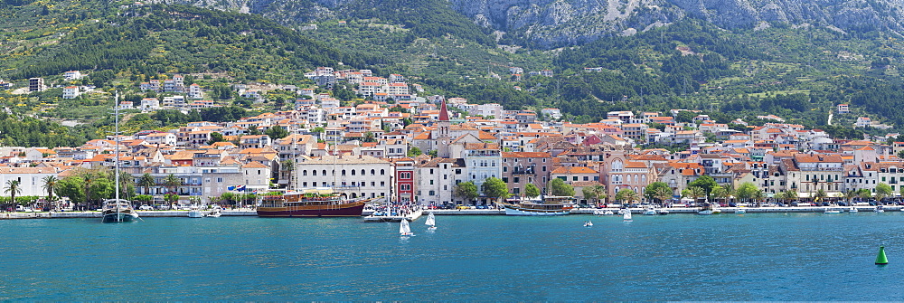 Makarska, Biokovo Mountain, Makarska Riviera, Dalmatia, Croatia, Europe 