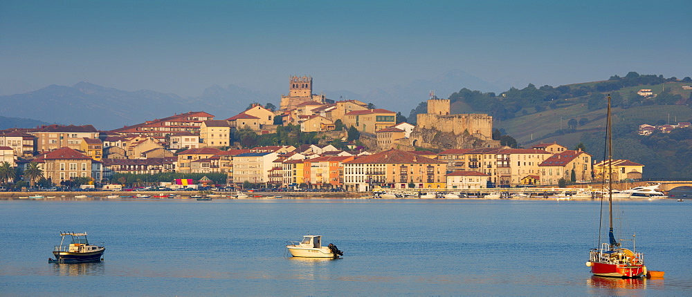 San Vicente de la Barquera, maritime town and holiday resort in Cantabria, Northern Spain