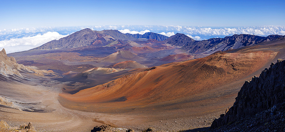 Haleakala Crater, in Haleakala National Park, Maui's dormant volcano, Hawaii, United States of America, Pacific, North America