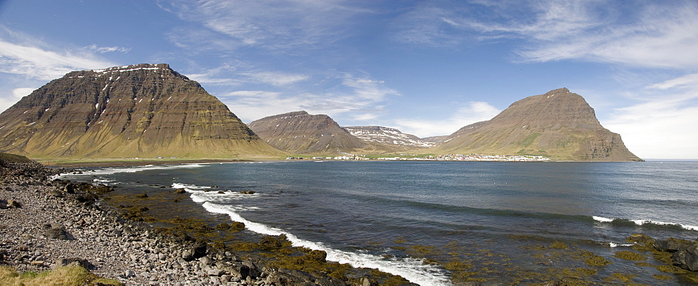 Bolungarvik, on Isafjordur, northwest area, Iceland, Polar Regions