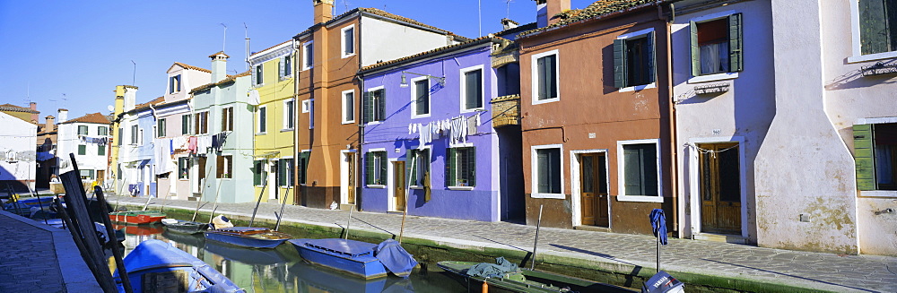 Painted houses, Burano, Venice, Veneto, Italy, Europe