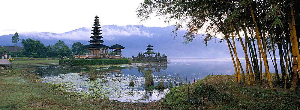 Pura Ulun Danu Bratan temple, Bedugul, island of Bali, Indonesia, Southeast Asia, Asia