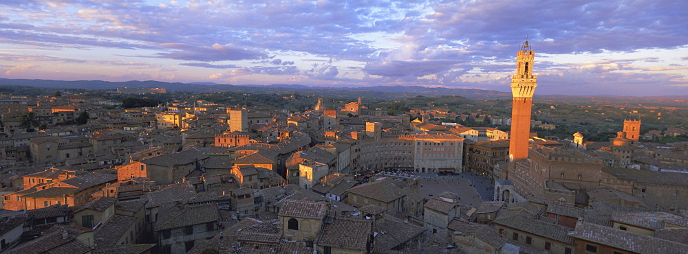 Panoramic view over the city, Siena, UNESCO World Heritage Site, Tuscany, Italy, Europe