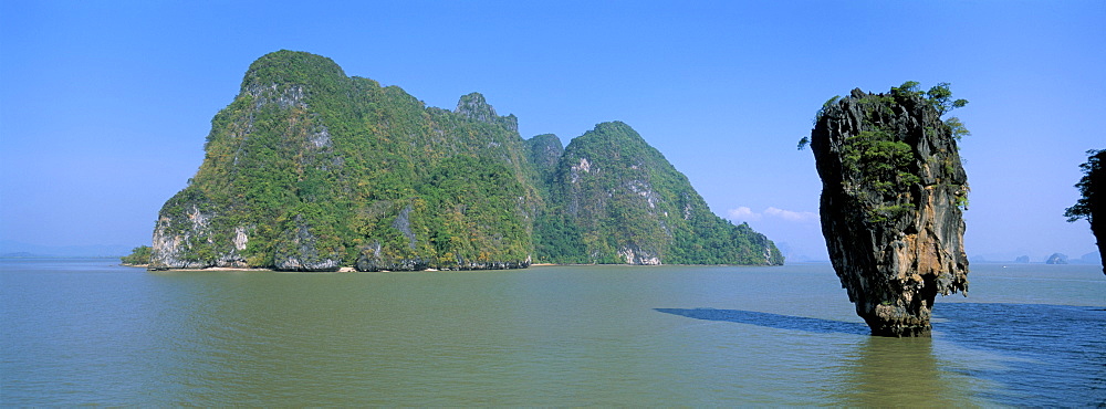 Ko Tapu (James Bond's island), Ao Phangnga, Phuket province, Thailand, Southeast Asia, Asia