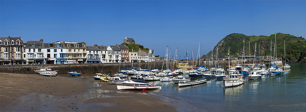 Harbour at Looe, Cornwall, England, United Kingdom, Europe