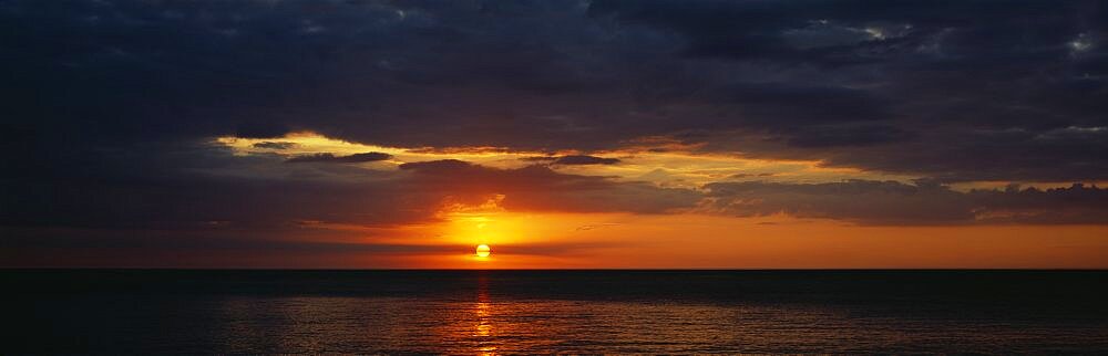 Sunset over an ocean, Gulf of Mexico, Venice, Florida, USA