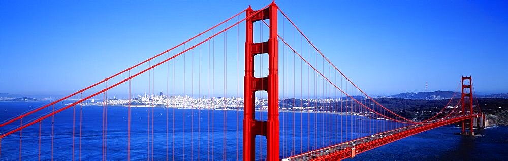 Golden Gate Bridge, San Francisco, California, USA