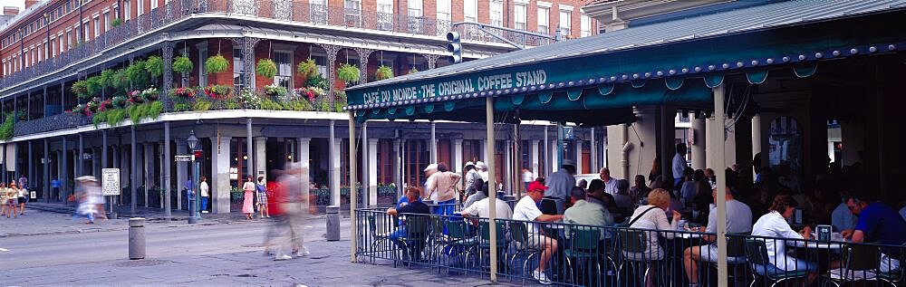 Cafe du Monde French Quarter New Orleans LA