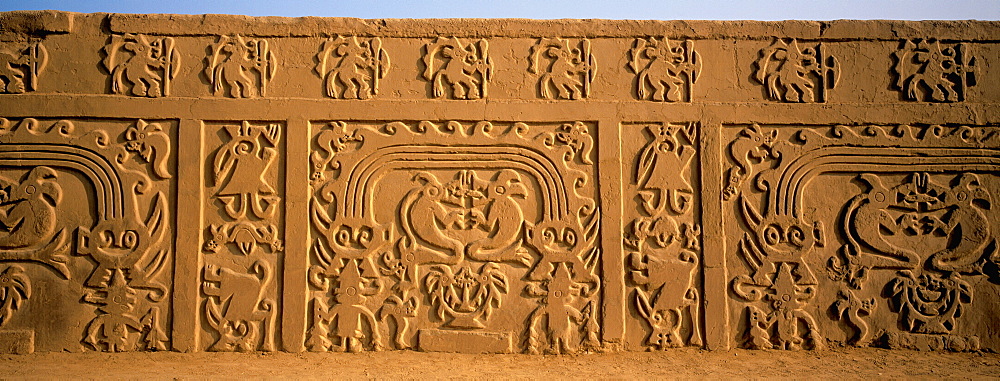 Chimu Culture Chan Chan, 1300-1464AD, capital and world's largest adobe city on 20 sq km near Trujillo relief in Huaca del Dragon (Rainbow Temple), Peru