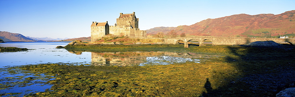 Eilean Donan castle, Dornie, Highlands, Scotland, United Kingdom, Europe