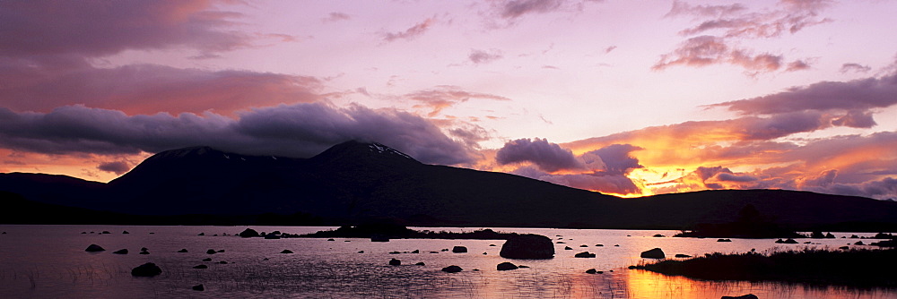 Loch Na H'Achlaise and Black Mount, Rannoch Moor, Highlands, Scotland, United Kingdom, Europe