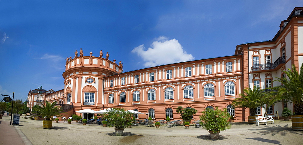 Schloss Biebrich palace, Biebrich borough, Wiesbaden, Rhine, Hesse, Germany, Europe