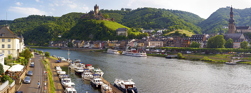 Cochem on the Moselle river, Rhineland-Palatinate, Germany, Europe