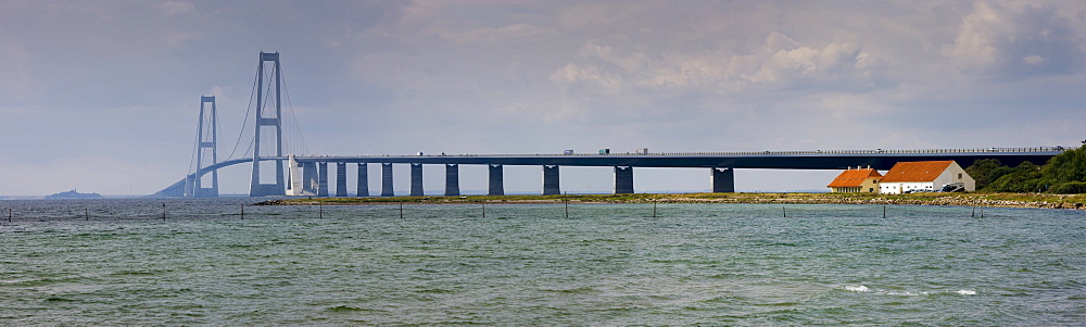 StorebÃŠltsforbindelsen or Great Belt Bridge, Nyborg, Korsor, Southern Denmark, Denmark, Europe