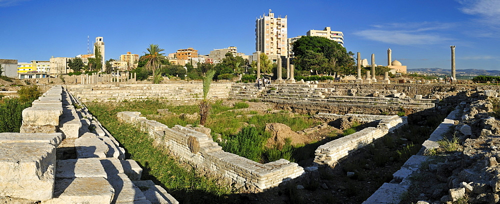 Antique archeological site if Tyros, Tyre, Sour, Unesco World Heritage Site, Lebanon, Middle East, West Asia