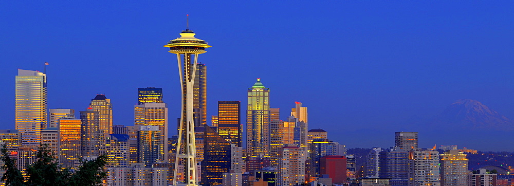 Panoramic night shot, skyline of the Financial District in Seattle with Space Needle, Columbia Center, formerly known as Bank of America Tower, Washington Mutual Tower, Two Union Square Tower, Municipal Tower, formerly Key Tower and the U.S. Bank Center, 