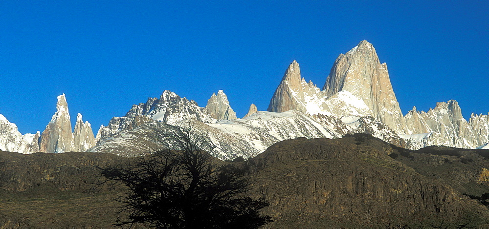 Summits Cerro Torre, 3128m, and Fitz Roy, 3406m, in the morning, Patagonia, Argentina, South America